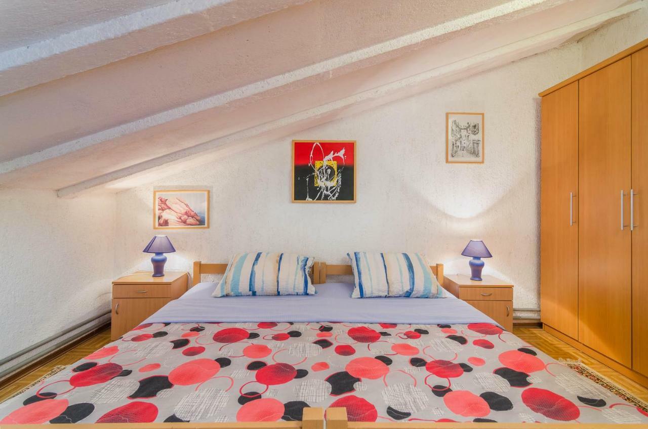 Apartments Marija & Pepa روفينج المظهر الخارجي الصورة