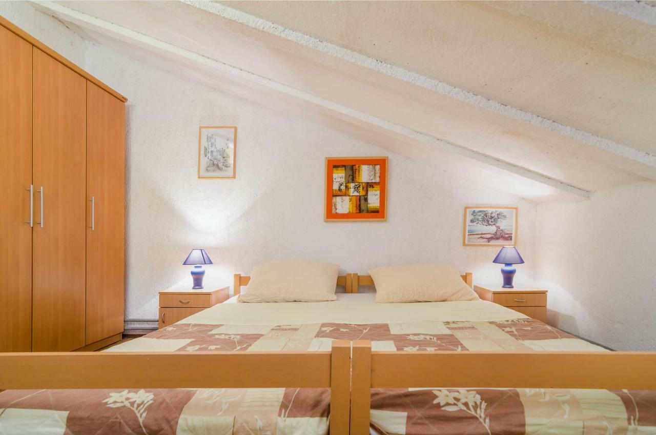 Apartments Marija & Pepa روفينج المظهر الخارجي الصورة